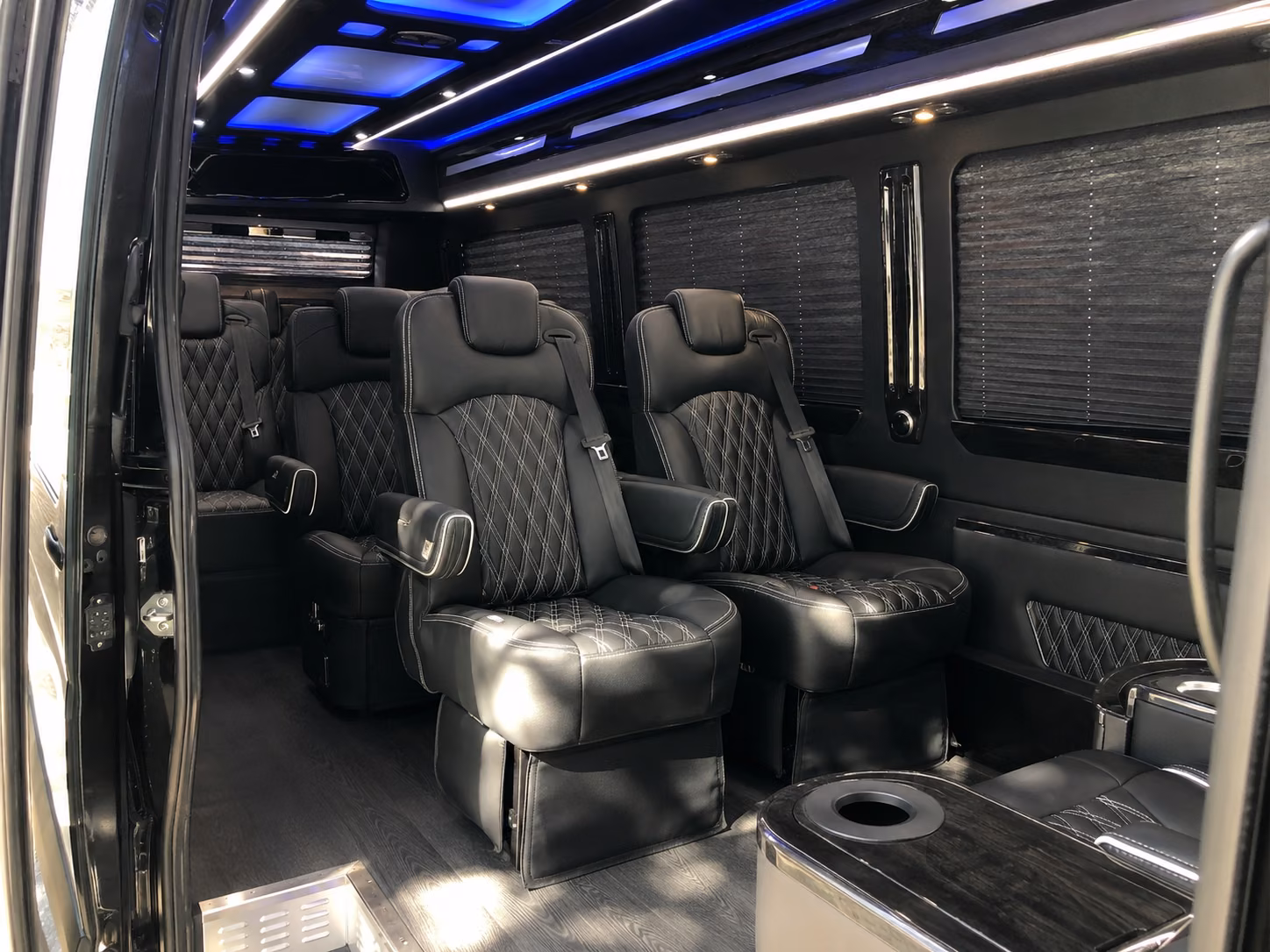 elizabeth airport sprinter van service