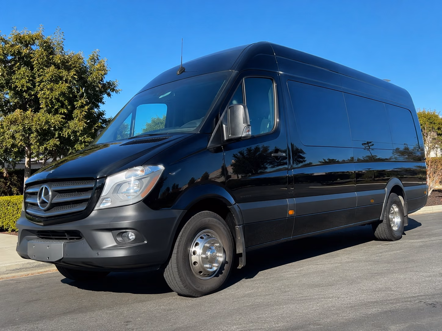 elizabeth sporting event sprinter van rental