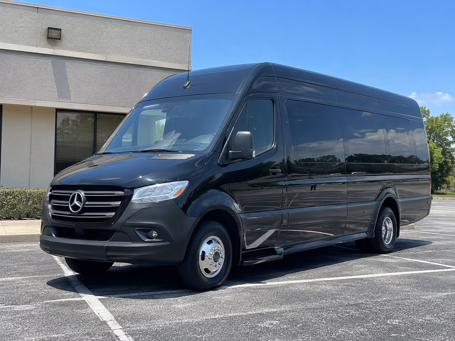 find the perfect transportation for your next corporate event 3