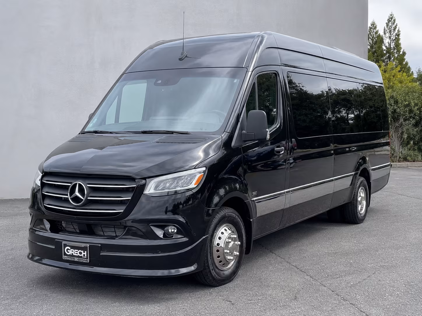 find the perfect transportation for your next employee shuttle 4