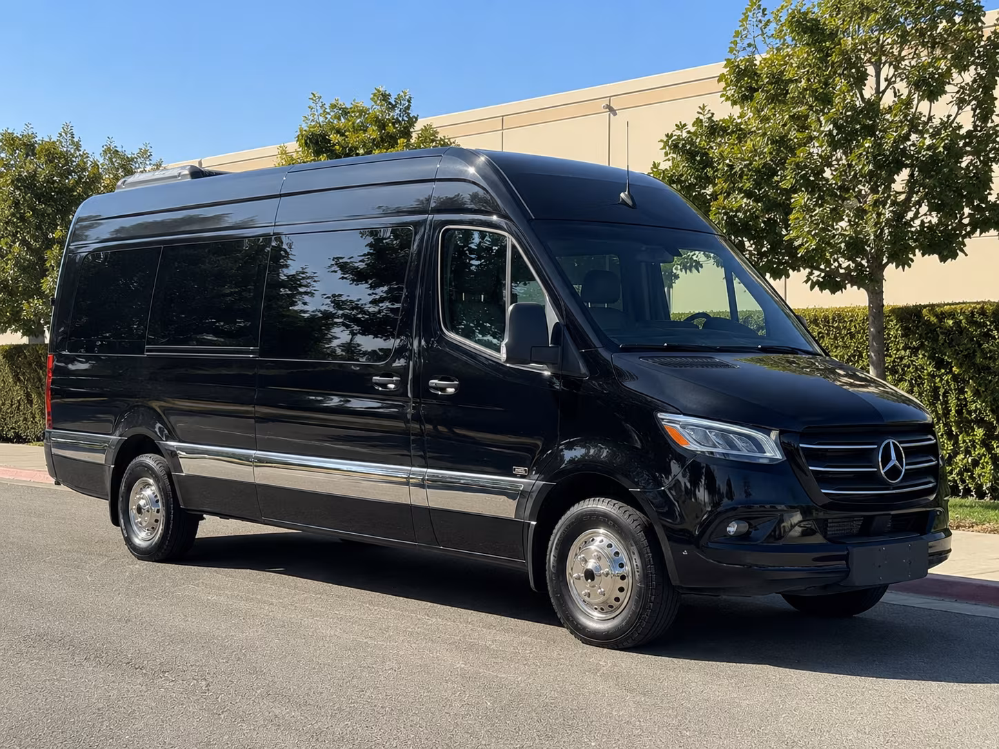 find the perfect transportation for your next wine tour 3